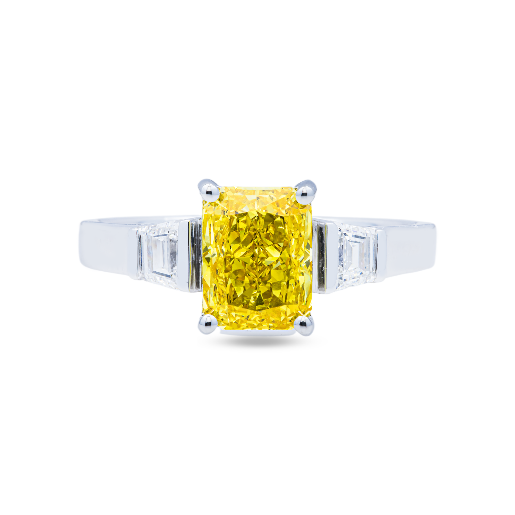Colorlabdiamonds K engagement ring featuring a sparkling diamond solitaire set in a sleek band.